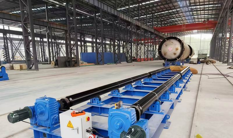 长轴滚轮架使用现场